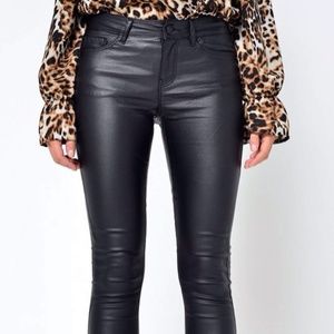 High Rise Skinny Vero Moda pants size 32